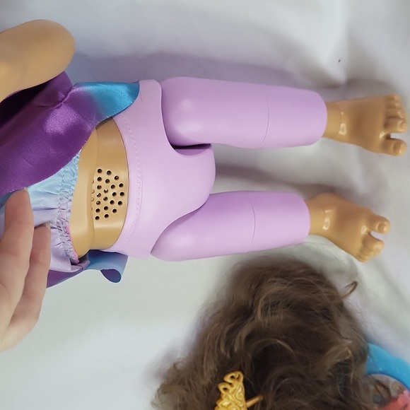 Princess Ellie Grows Up Baby Alive Works Has spoon plate tiara - Picture 8 of 9